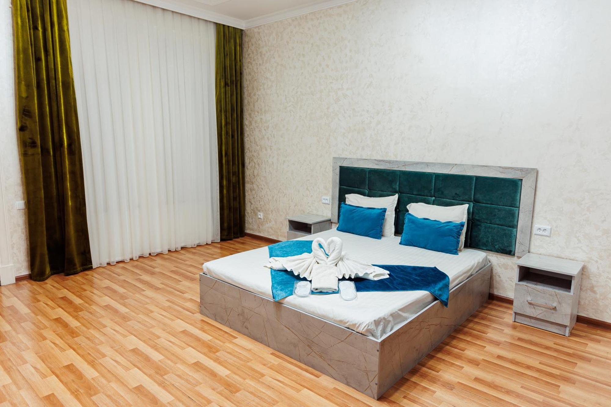 Art Inn Hotel Tashkent Exterior photo