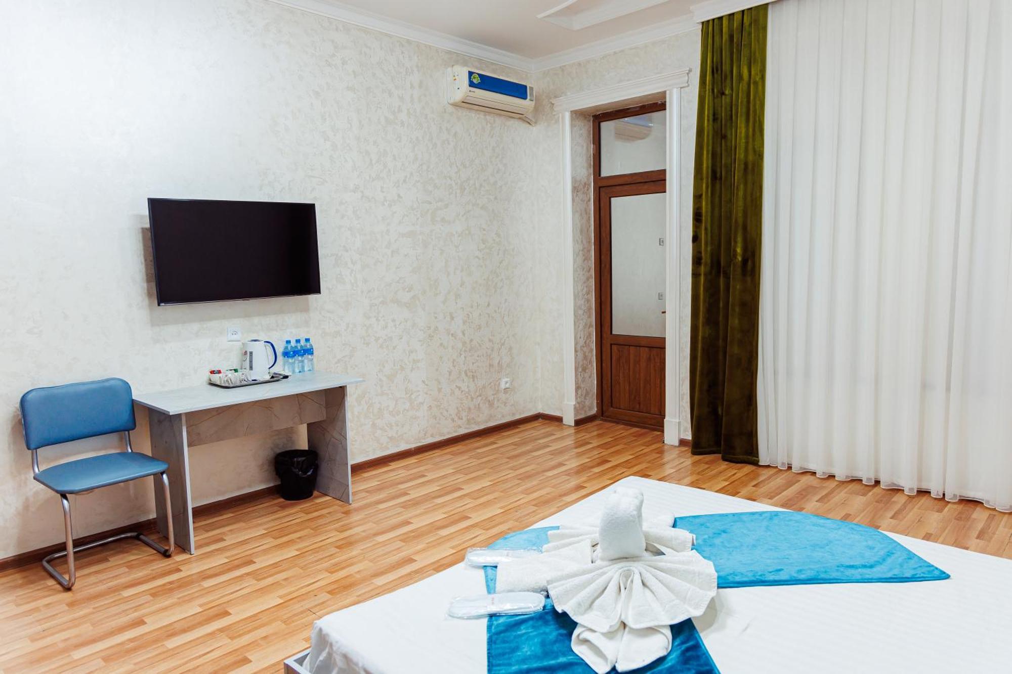 Art Inn Hotel Tashkent Exterior photo